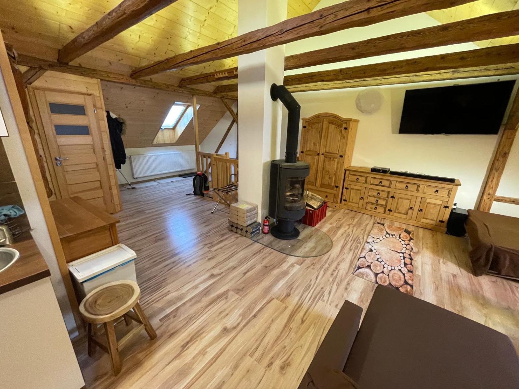 Apartmany Pod Kloboukem Jáchymov Exterior photo