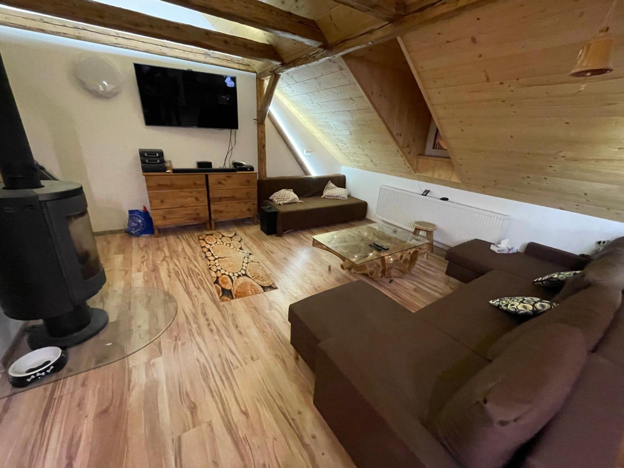 Apartmany Pod Kloboukem Jáchymov Exterior photo